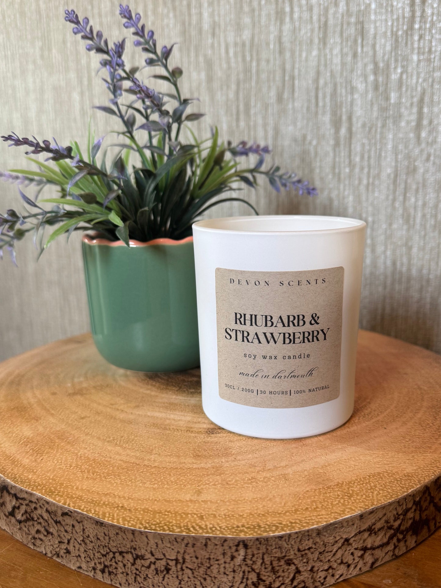 30cl Rhubarb & Strawberry Candle