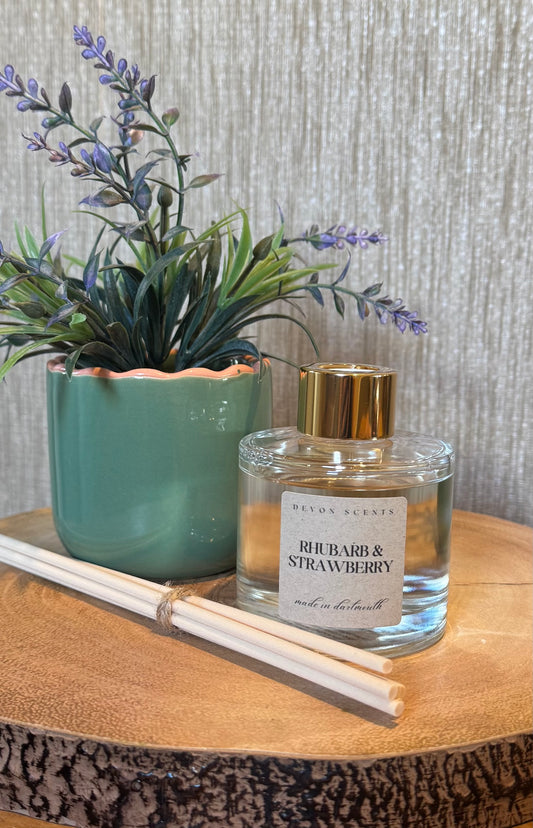 Rhubarb & Strawberry Reed Diffuser
