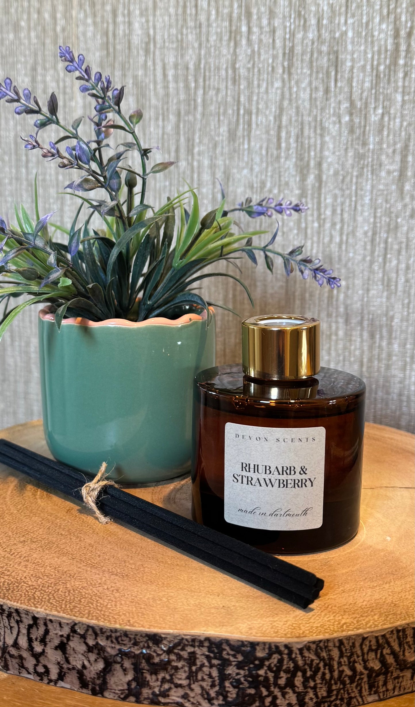 Rhubarb & Strawberry Reed Diffuser