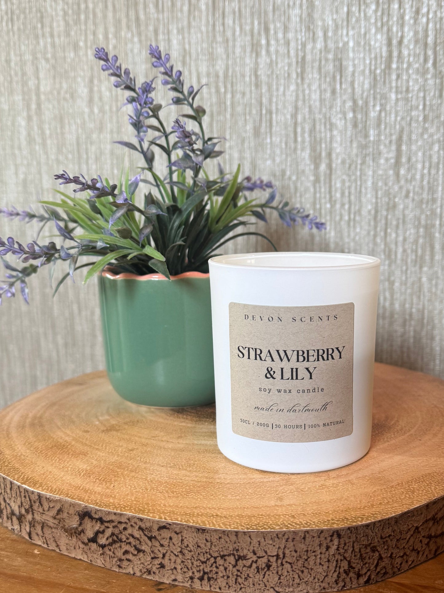 30cl Strawberry & Lily Candle