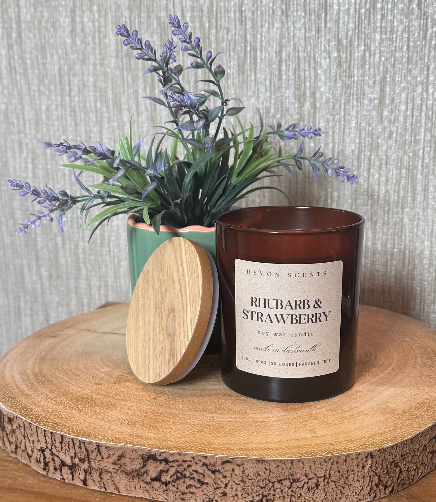30cl Rhubarb & Strawberry Candle