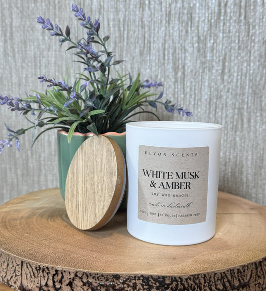 30cl White Musk & Amber Candle