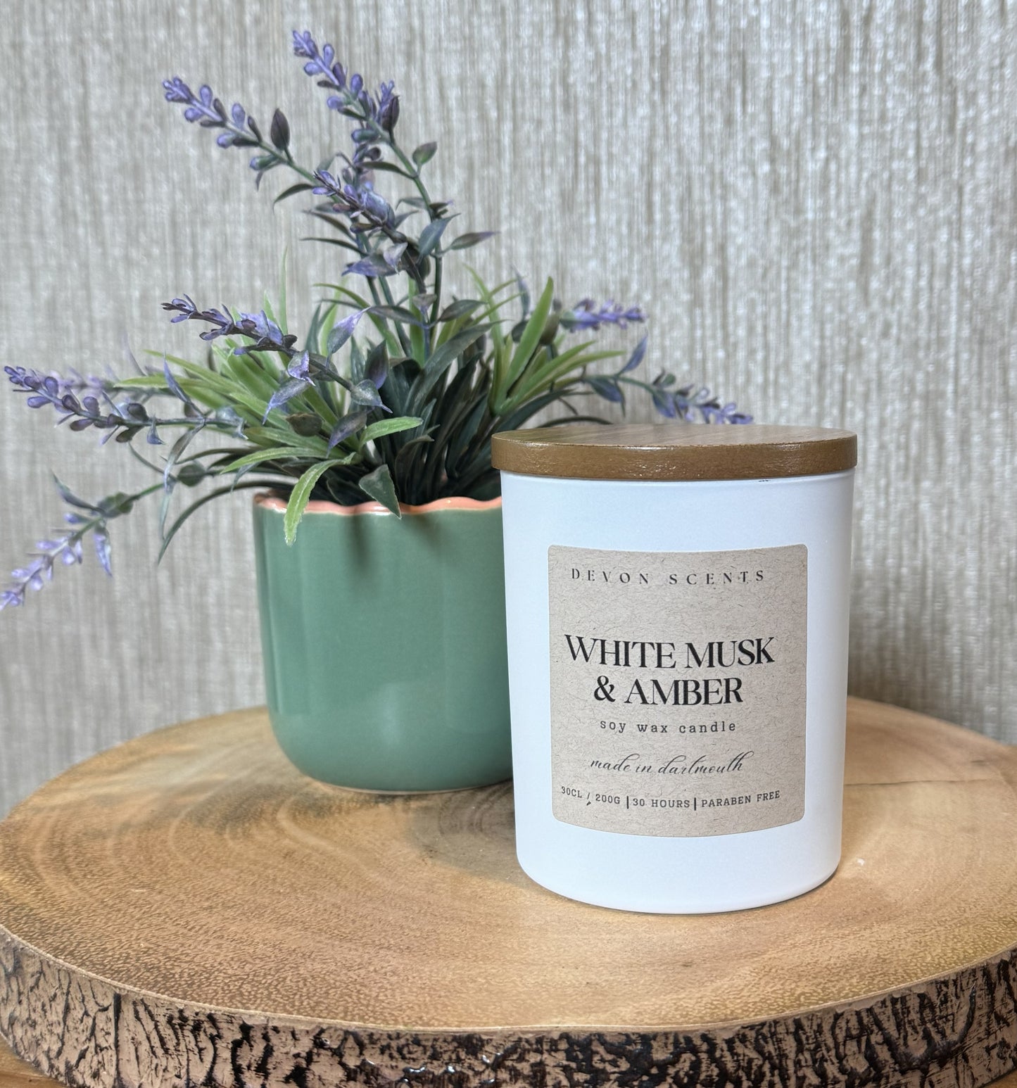 30cl White Musk & Amber Candle